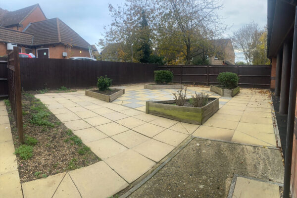 Shenley Brook End Community Centre garden